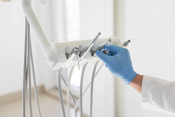 24/7 Emergency Teeth Whitening experts in Leonville, LA